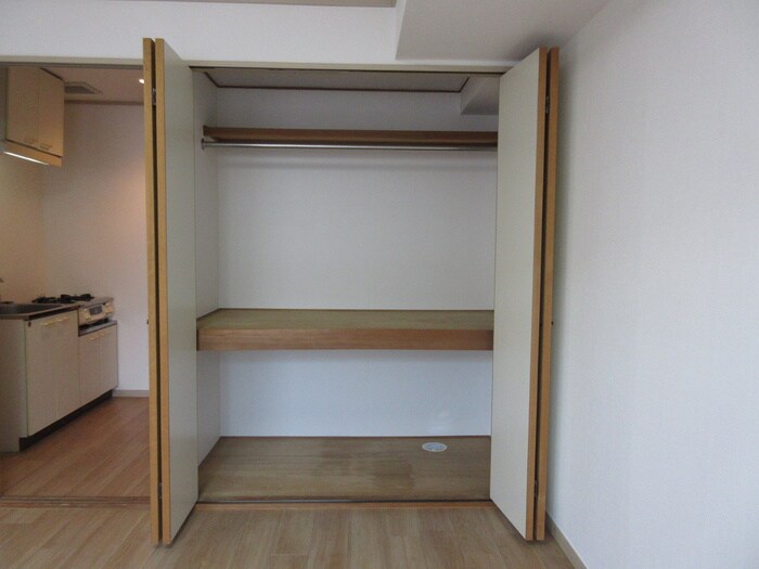 物件内観写真9　(収納)