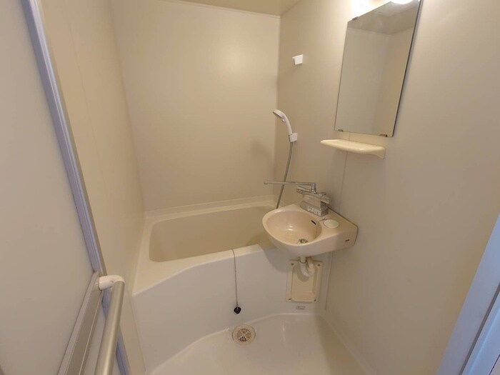 物件内観写真9　(バス／シャワールーム等)