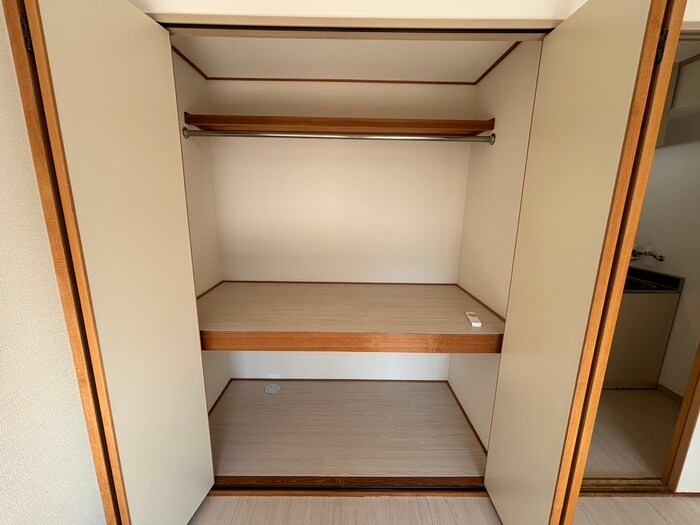 物件内観写真12　(収納)