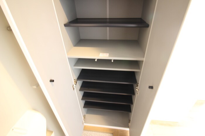 物件内観写真19　(靴箱)