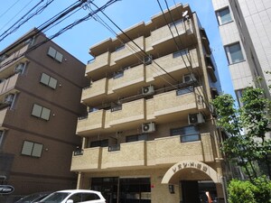 レオン　ド　杉山外観写真