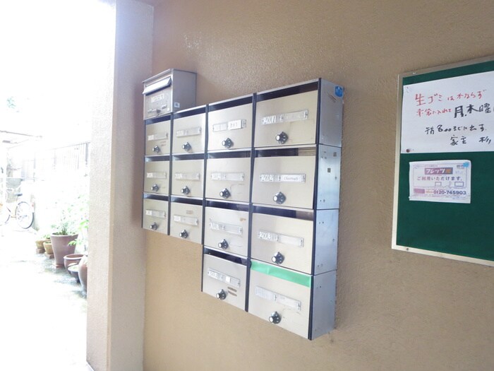 物件外観写真6　(建物設備)