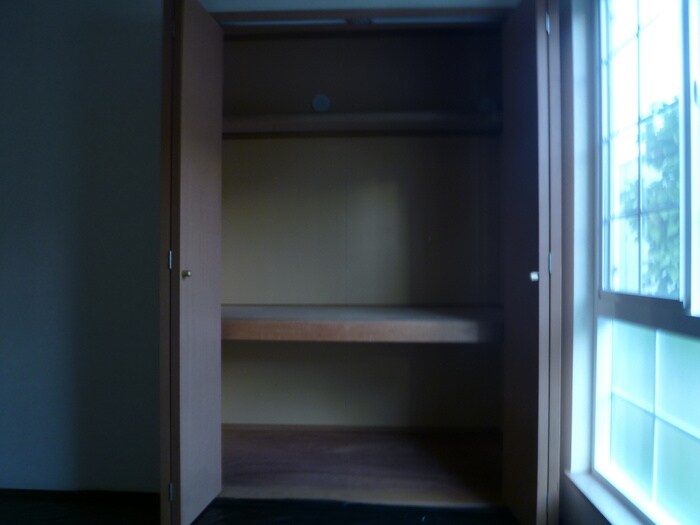 物件内観写真11　(収納)