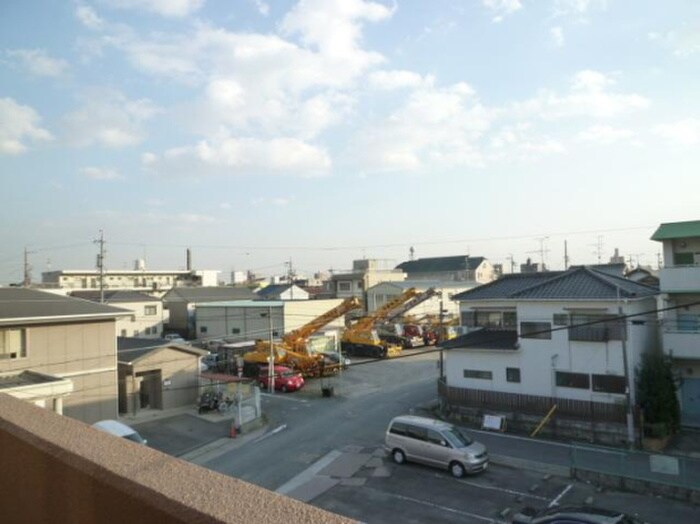 物件内観写真11　(室内からの展望)