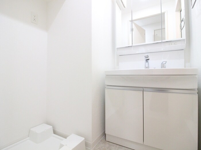 物件内観写真13　(洗面)