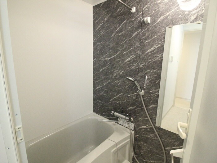 物件内観写真12　(バス／シャワールーム等)