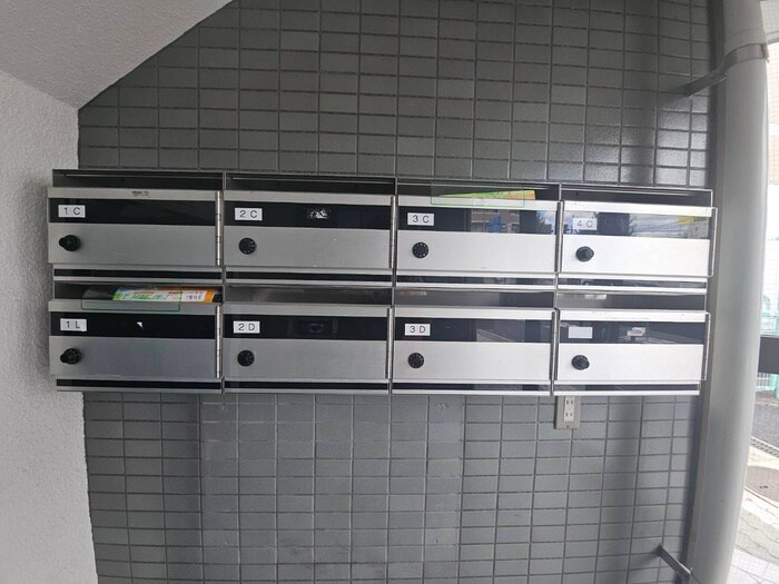 物件外観写真6　(建物設備)