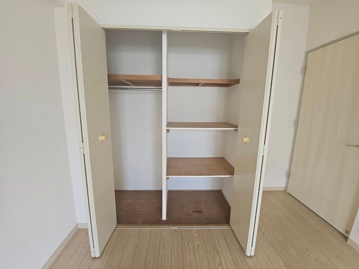 物件内観写真20　(収納)