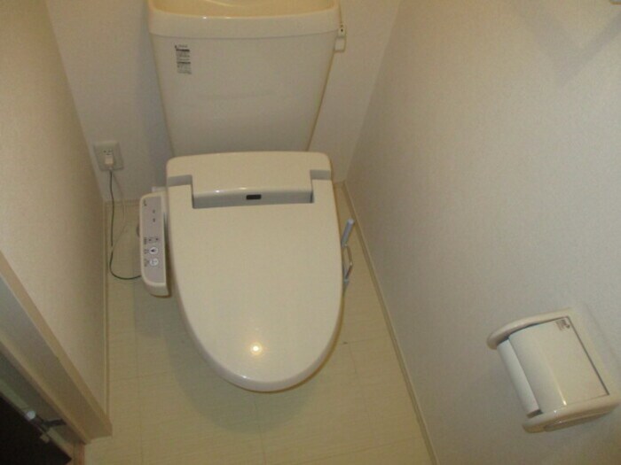 物件内観写真17　(トイレ)