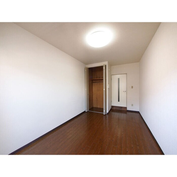 物件内観写真8　(内観写真)