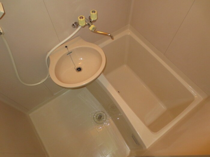 物件内観写真12　(バス／シャワールーム等)