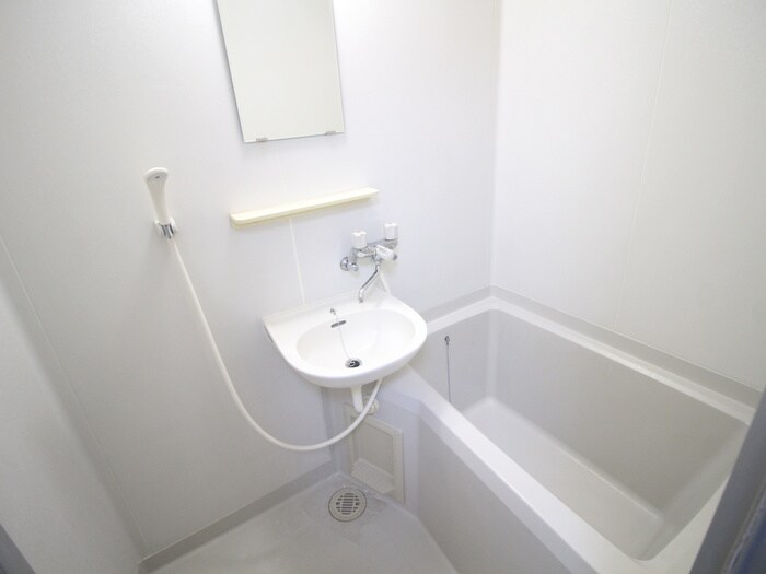 物件内観写真11　(バス／シャワールーム等)