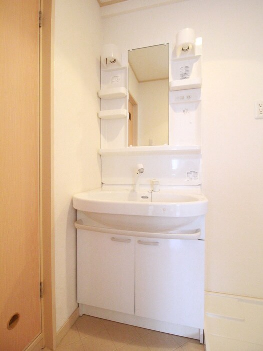 物件内観写真12　(洗面)