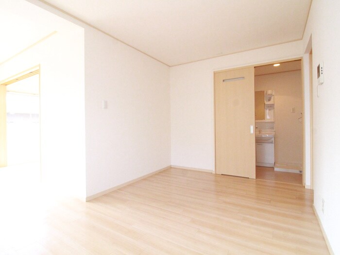 物件内観写真18　(居室)