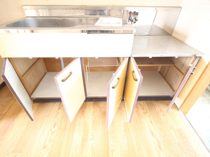 物件内観写真15　(収納)