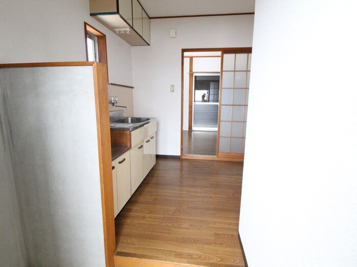 物件内観写真20　(廊下)