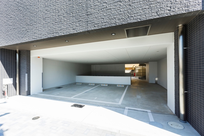 物件外観写真3　(駐車場)