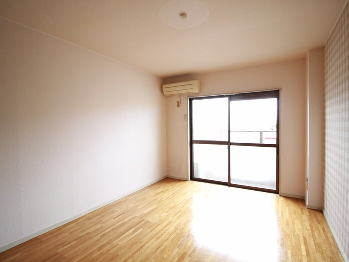 物件内観写真13　(居室)