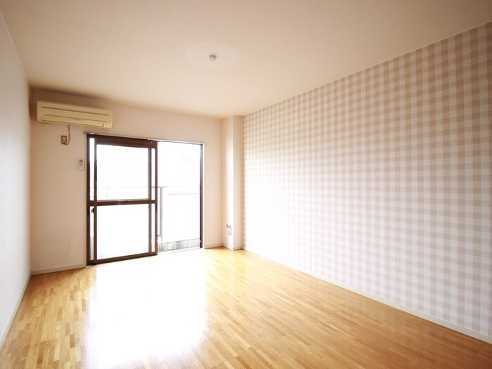 物件内観写真16　(居室)