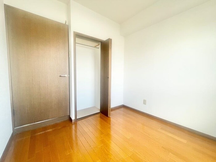 物件内観写真15　(居室)