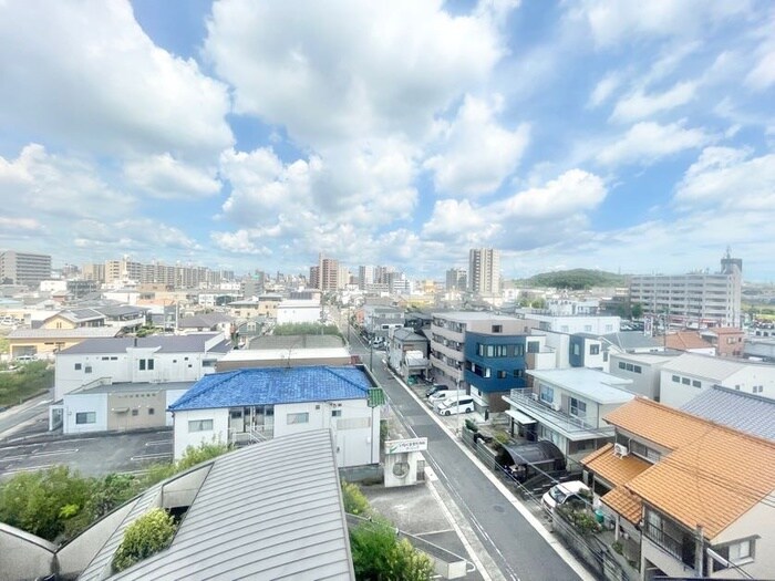 物件内観写真22　(室内からの展望)