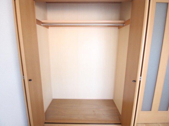 物件内観写真10　(収納)