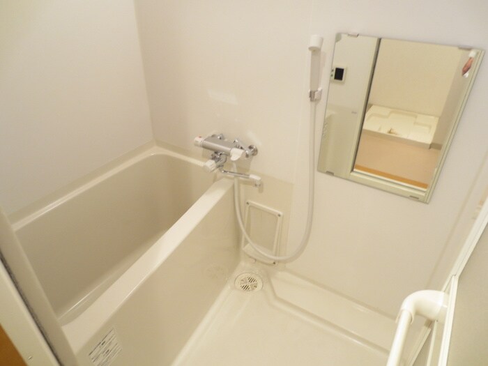 物件内観写真12　(バス／シャワールーム等)