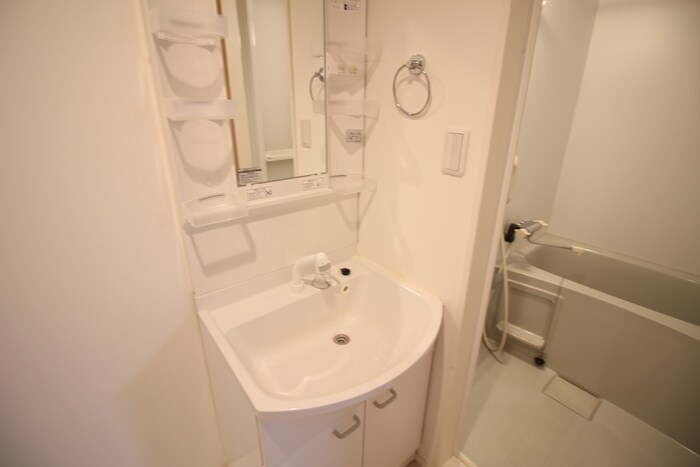 物件内観写真13　(洗面)