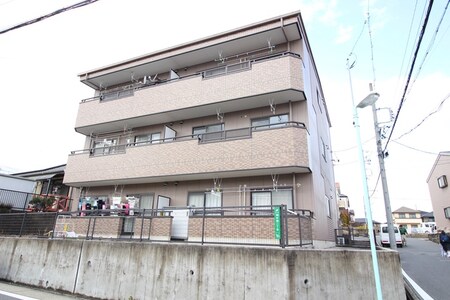 ロ－ズガ－デンⅢ外観写真
