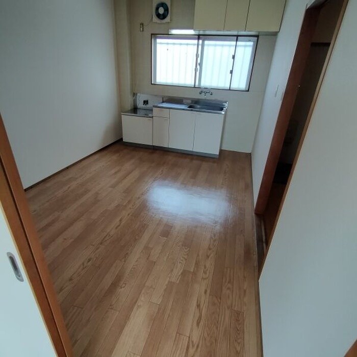 物件内観写真13　(居室)