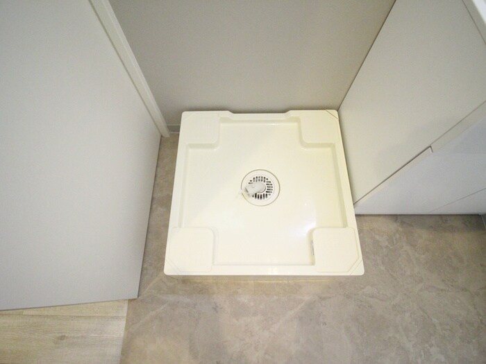 物件内観写真19　(洗濯機置場)