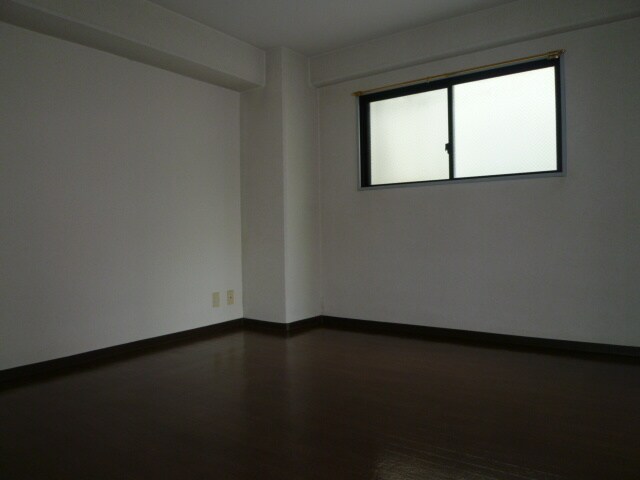 物件内観写真6　(居室)