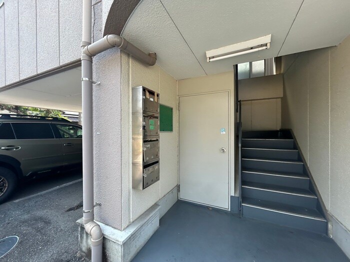 物件外観写真6　(建物設備)