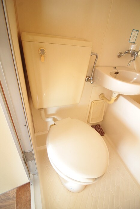 物件内観写真13　(トイレ)