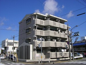 ＤＩ－３外観写真