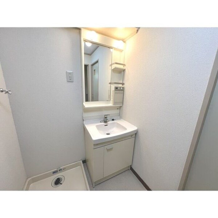 物件内観写真8　(洗面)