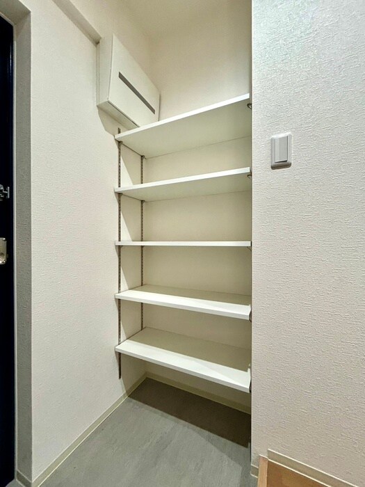 物件内観写真17　(靴箱)