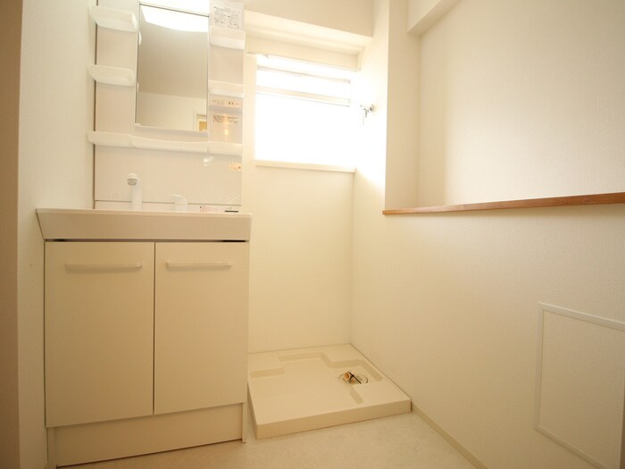 物件内観写真22　(洗面)