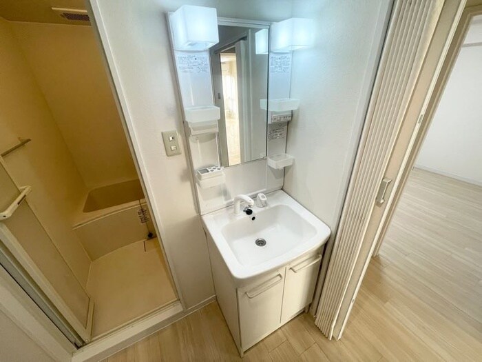 物件内観写真14　(洗面)