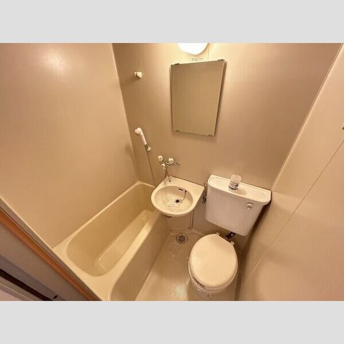 物件内観写真3　(洗面)