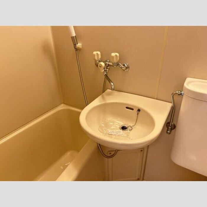 物件内観写真7　(洗面)