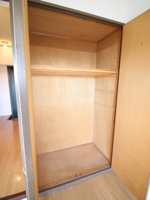 物件内観写真9　(収納)
