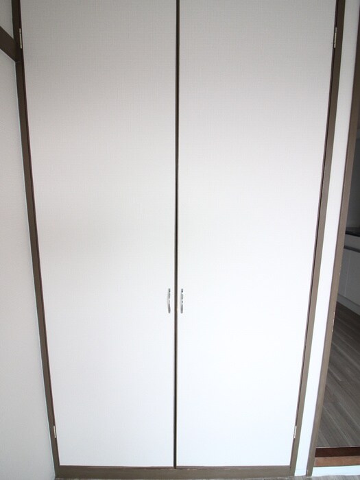 物件内観写真10　(収納)