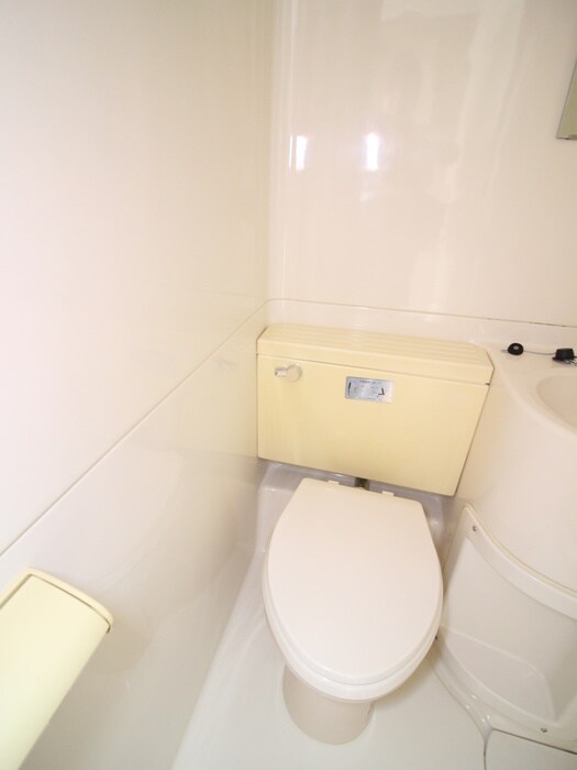 物件内観写真14　(トイレ)