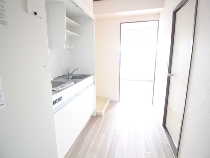 物件内観写真18　(廊下)