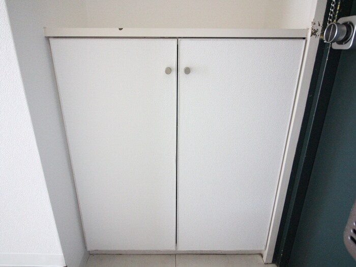 物件内観写真18　(靴箱)