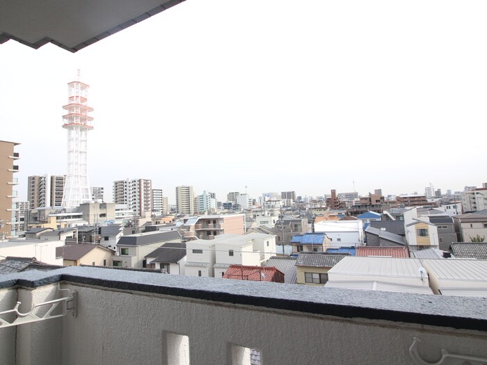 物件内観写真22　(室内からの展望)