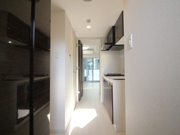 物件内観写真17　(廊下)