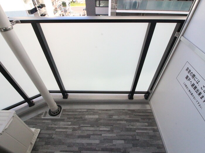 物件内観写真18　(ベランダ・バルコニー)