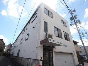 テロソンマンション外観写真